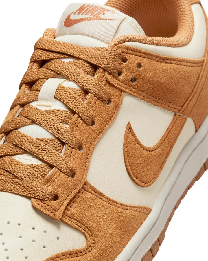 Nike scarpa sneakers da donna Dunk bassa HJ7673-100 latte-caramello Hyper Elastic