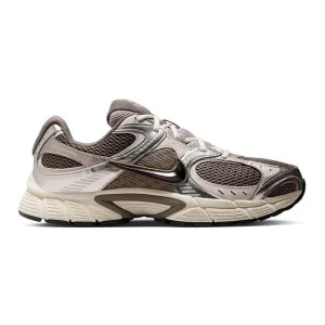 Nike Sneakers uomo V5 RNR HJ5228-200 grigio-nero Hyper Responsive Bounce Arch Support Design