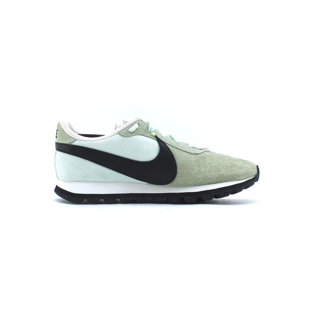 NIKE SWOOSH