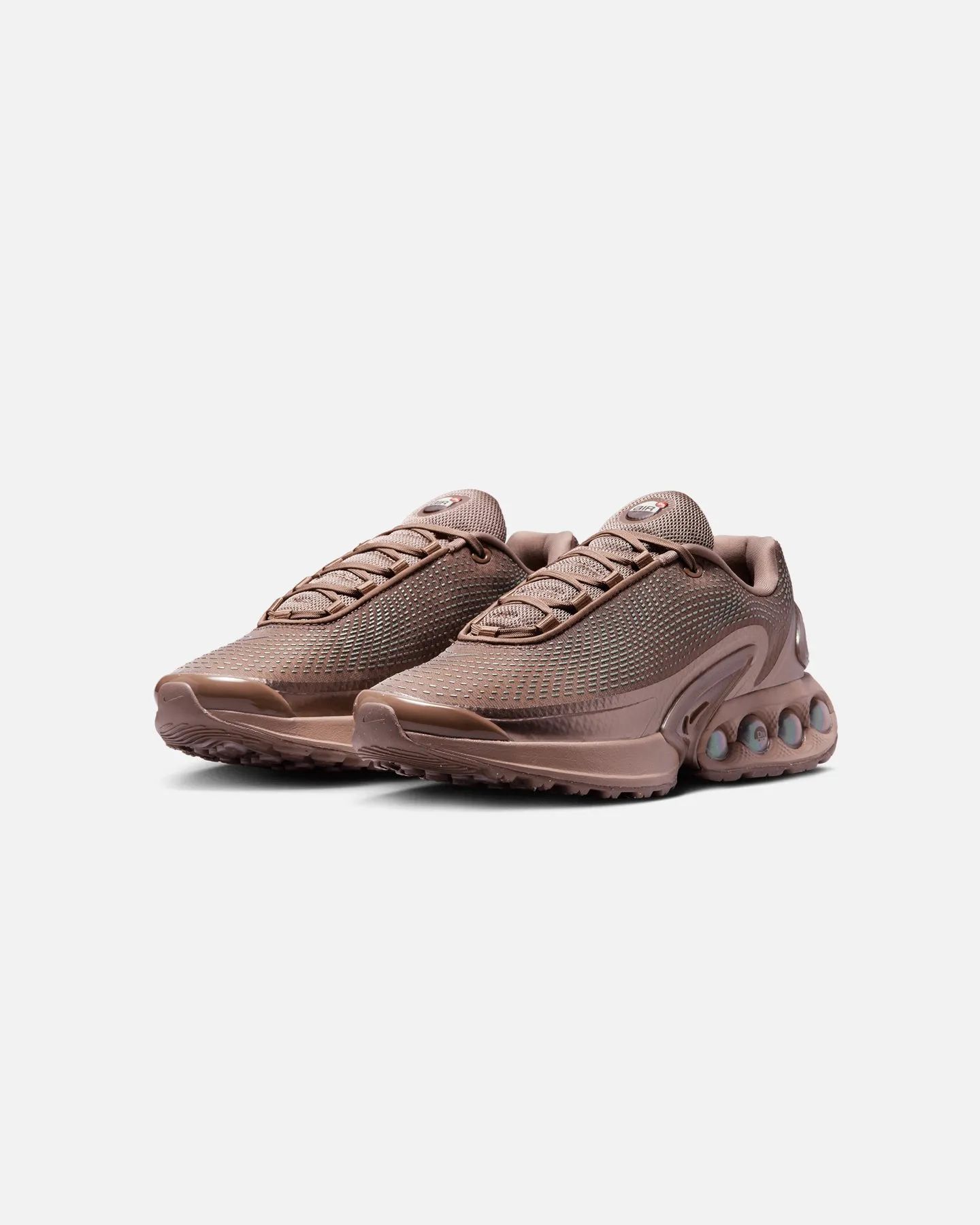 Flexible Running Tech Nike Women's Air Max DN Mink Brown/Ironstone