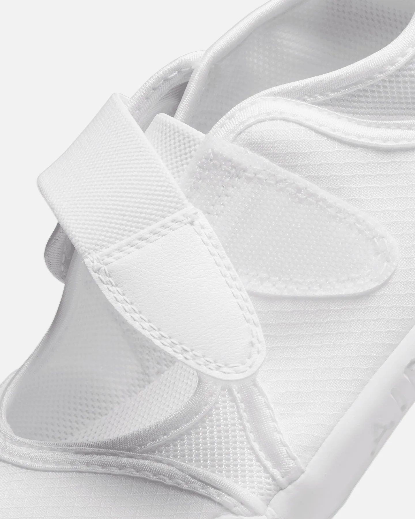 concrete running shoes Nike Women's Air Rift Breathe White/White