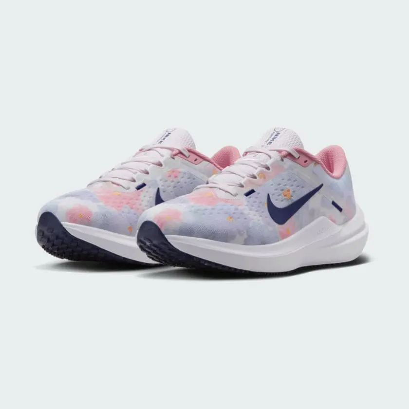 Nike Women's Air Winflo 10 Premium FB6940 600 sprint training shoe appropriateness arch - support shoe details