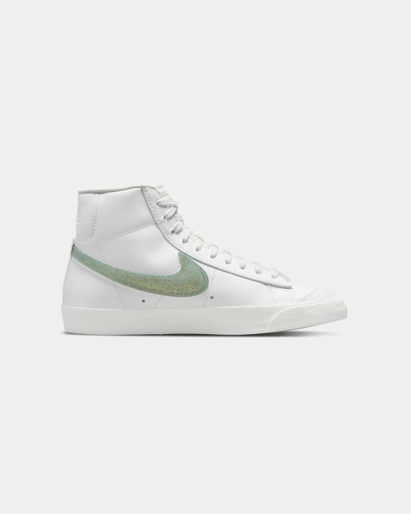 outdoor - running youth enthusiasm Nike Women's Blazer Mid '77 Essential Summit White/Dusty Sage/Grey Fog