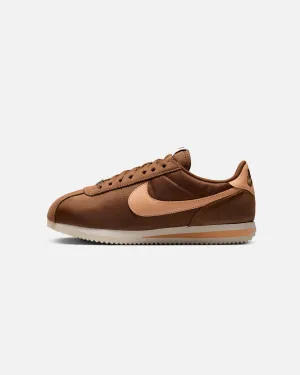 Nike Women's Cortez Textile Lt British Tan single