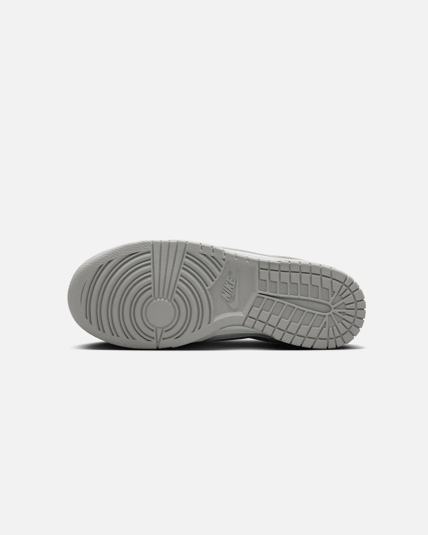 Nike Women's Dunk Low Next Nature "Grey" White/Smoke Grey obstacle - course running shoes long - distance endurance