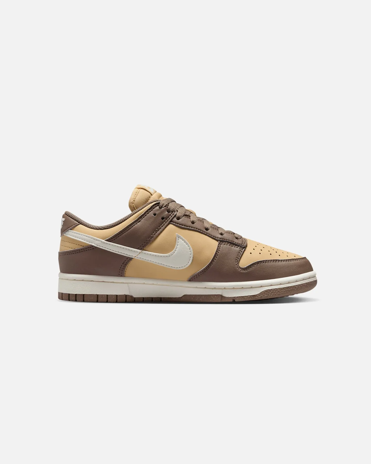 Nike Women's Dunk Low Next Nature "Mink Brown" Archaeo Brown/Sail machine - washable - convenience shoes biomechanical shoes