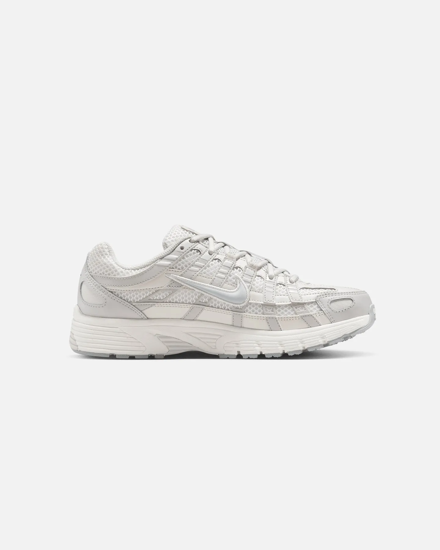 Hyper Responsive Foam cushioned - footbed - material - plushness shoes Nike Women's P-6000 SE Summit White/Wolf Grey