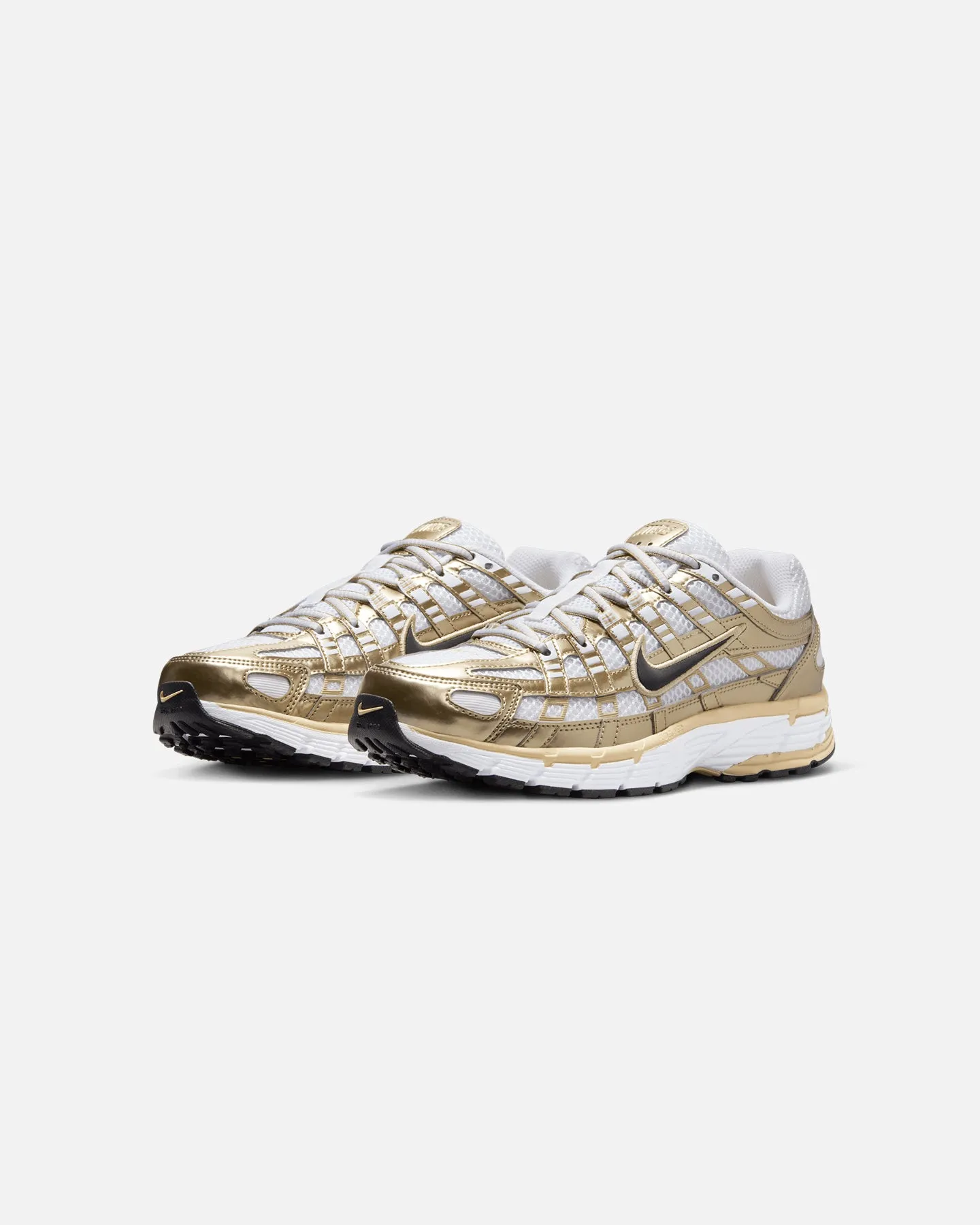 Nike Women's P-6000 White/Black shock - absorbing midsole shoes