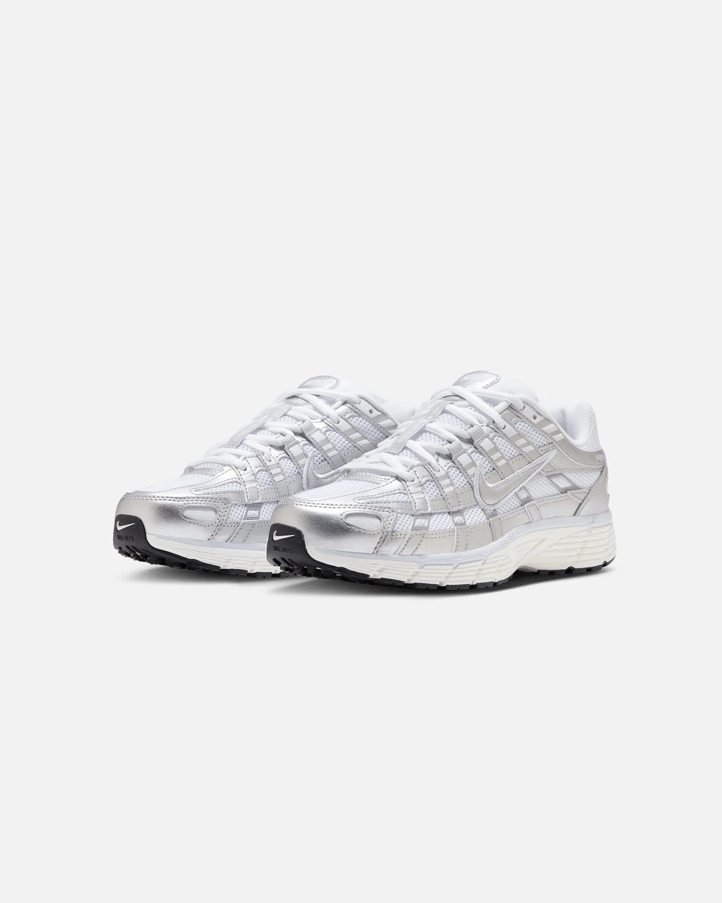 Nike Women's P-6000 White/Silver Steady Pace multi - surface running shoes