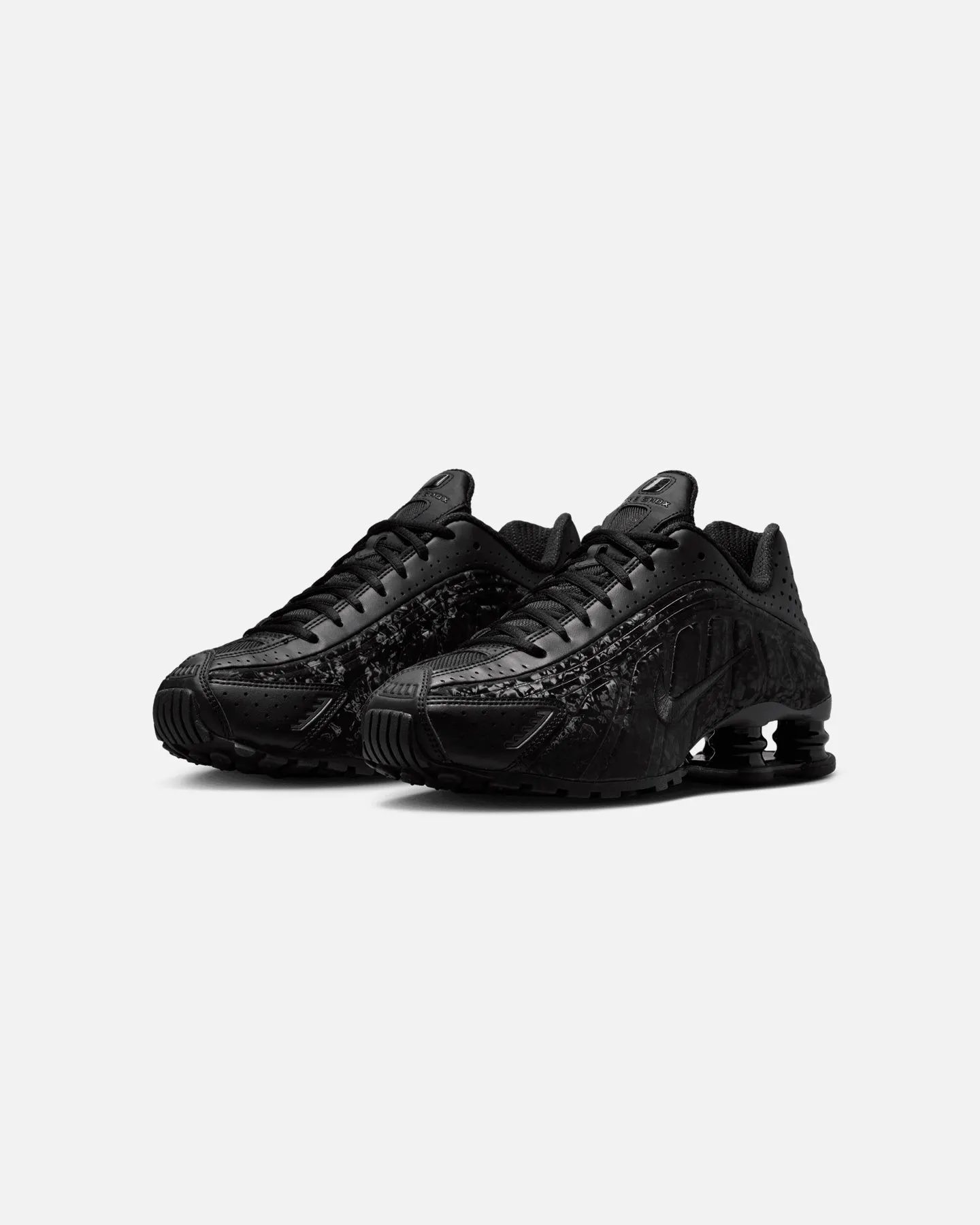 Extreme Running Nike Women's Shox R4 Black/Smoke