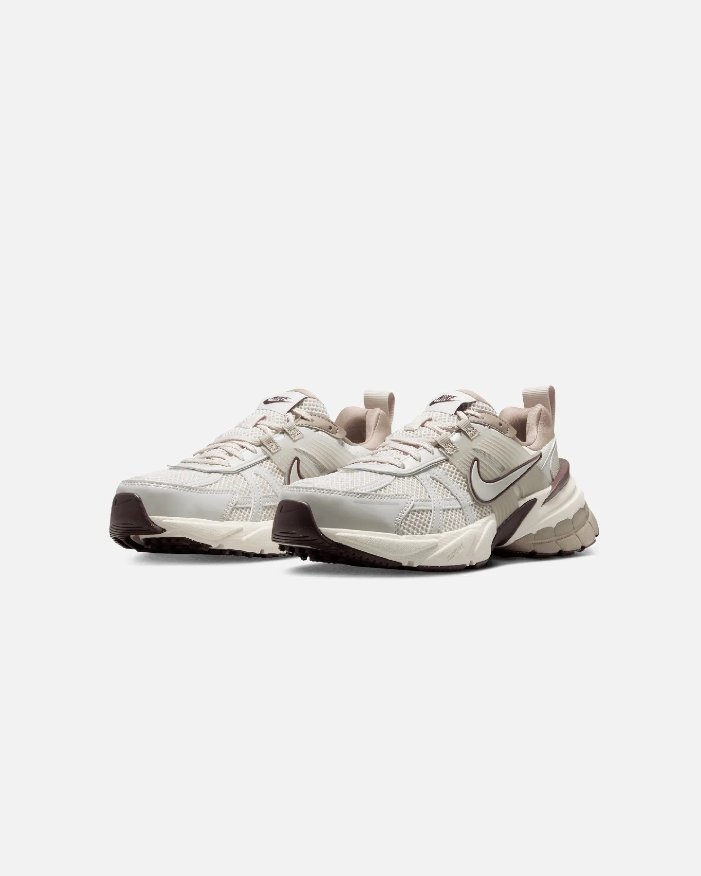 dance - shoes Lightweight Responsive Foam Nike Women's V2K Run Light Orewood Brown