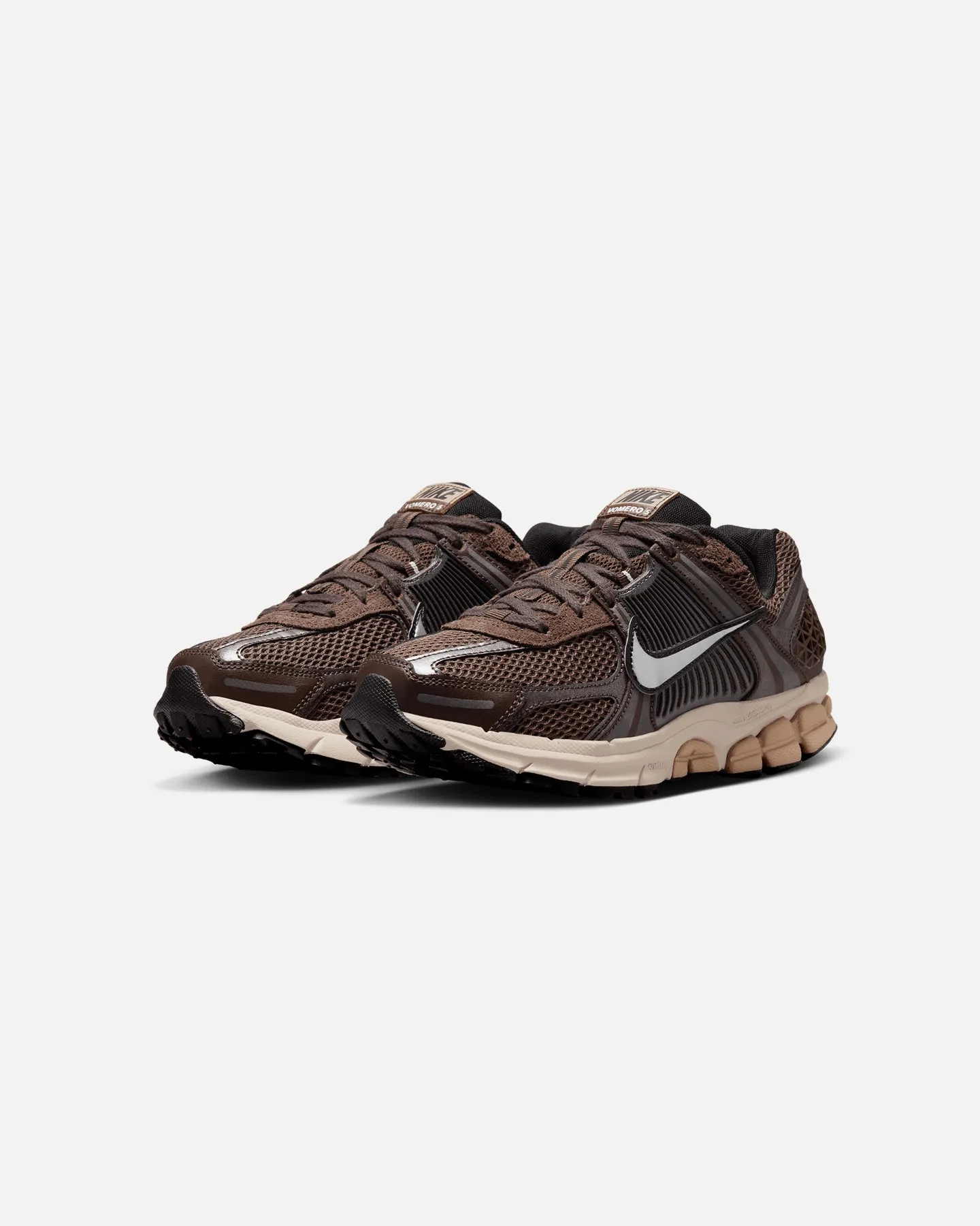 tapered running shoes Nike Women's Zoom Vomero 5 Baroque Brown
