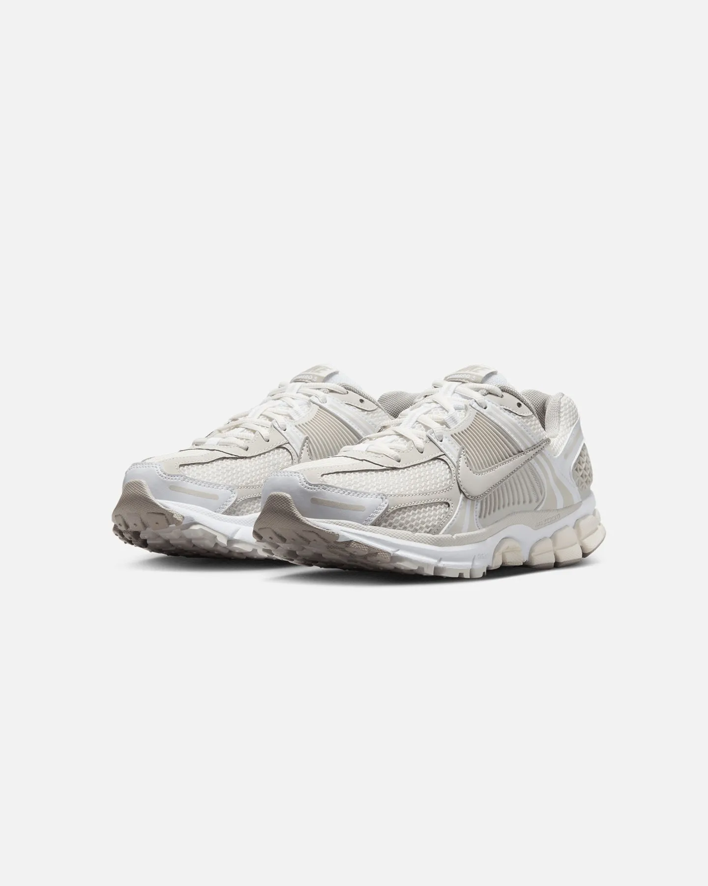 Nike Women's Zoom Vomero 5 White/Light Bone running for mental clarity