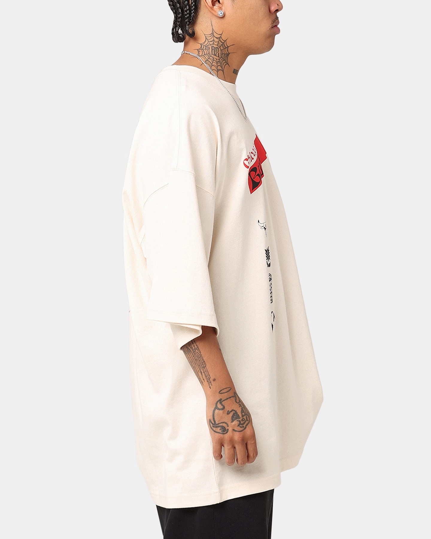 Nike Chicago Bulls NBA Courtside Oversized T-Shirt Pure High-End Quality Loose fitting comfort