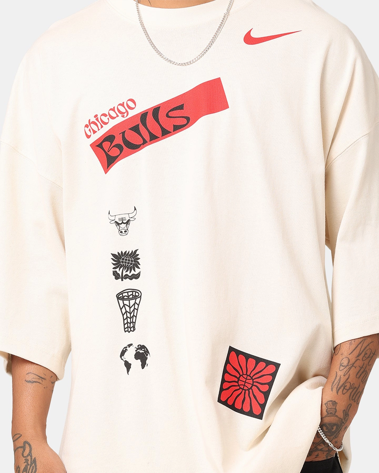 Nike Chicago Bulls NBA Courtside Oversized T-Shirt Pure black friday