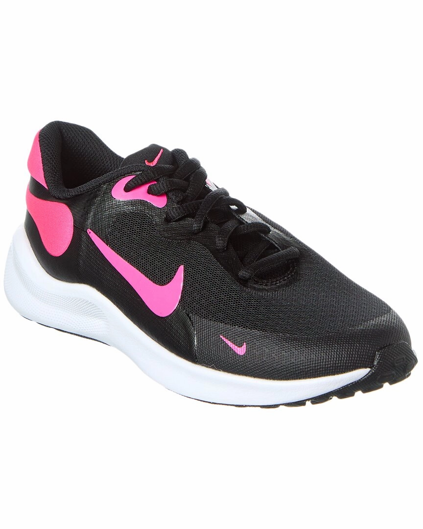 Tread Pattern Optimization Nike Revolution 7 GS Sneaker