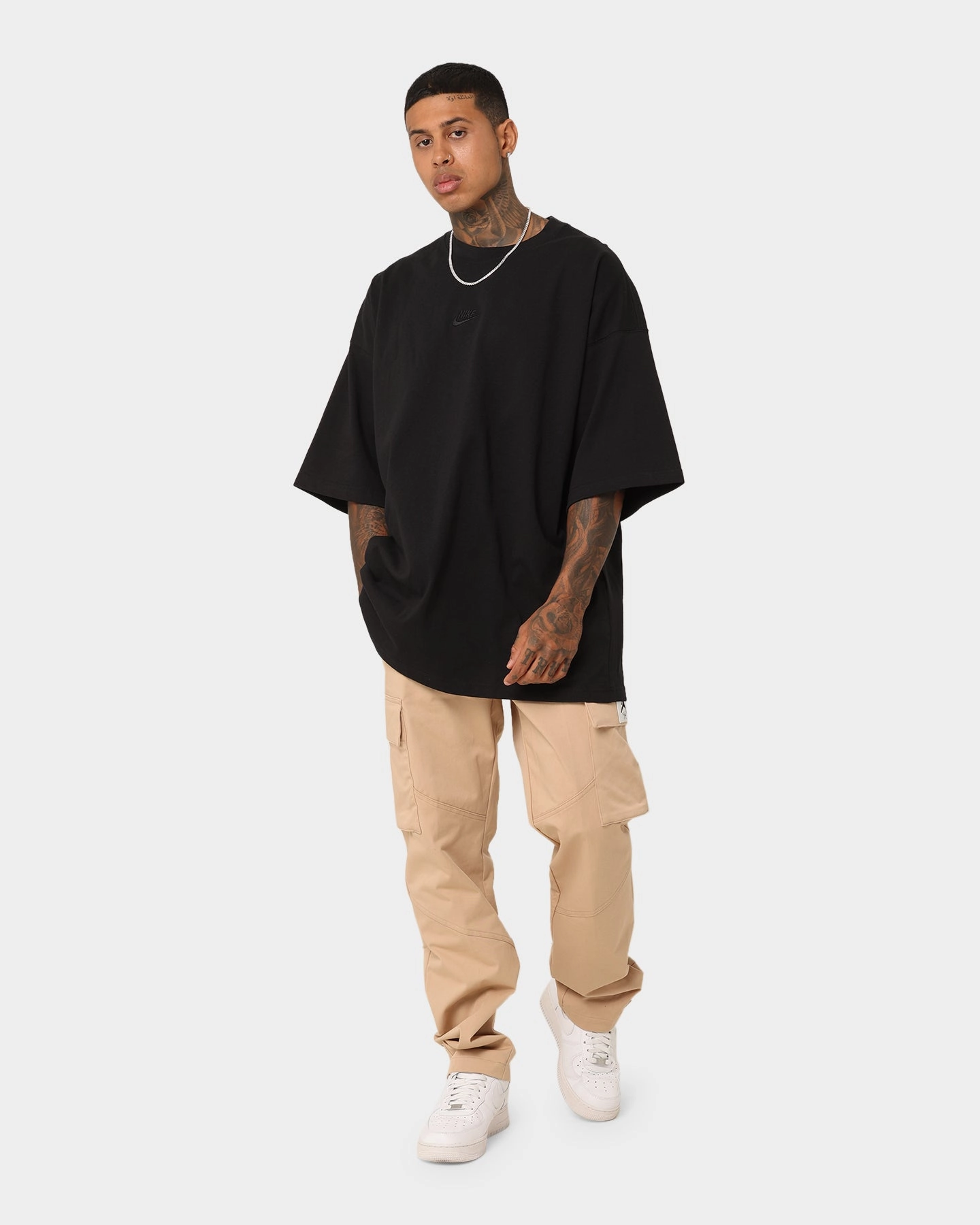 Nike Sportswear Oversized Premium Essentials Sustainable T-Shirt Black hypoallergenic Essential Comfort