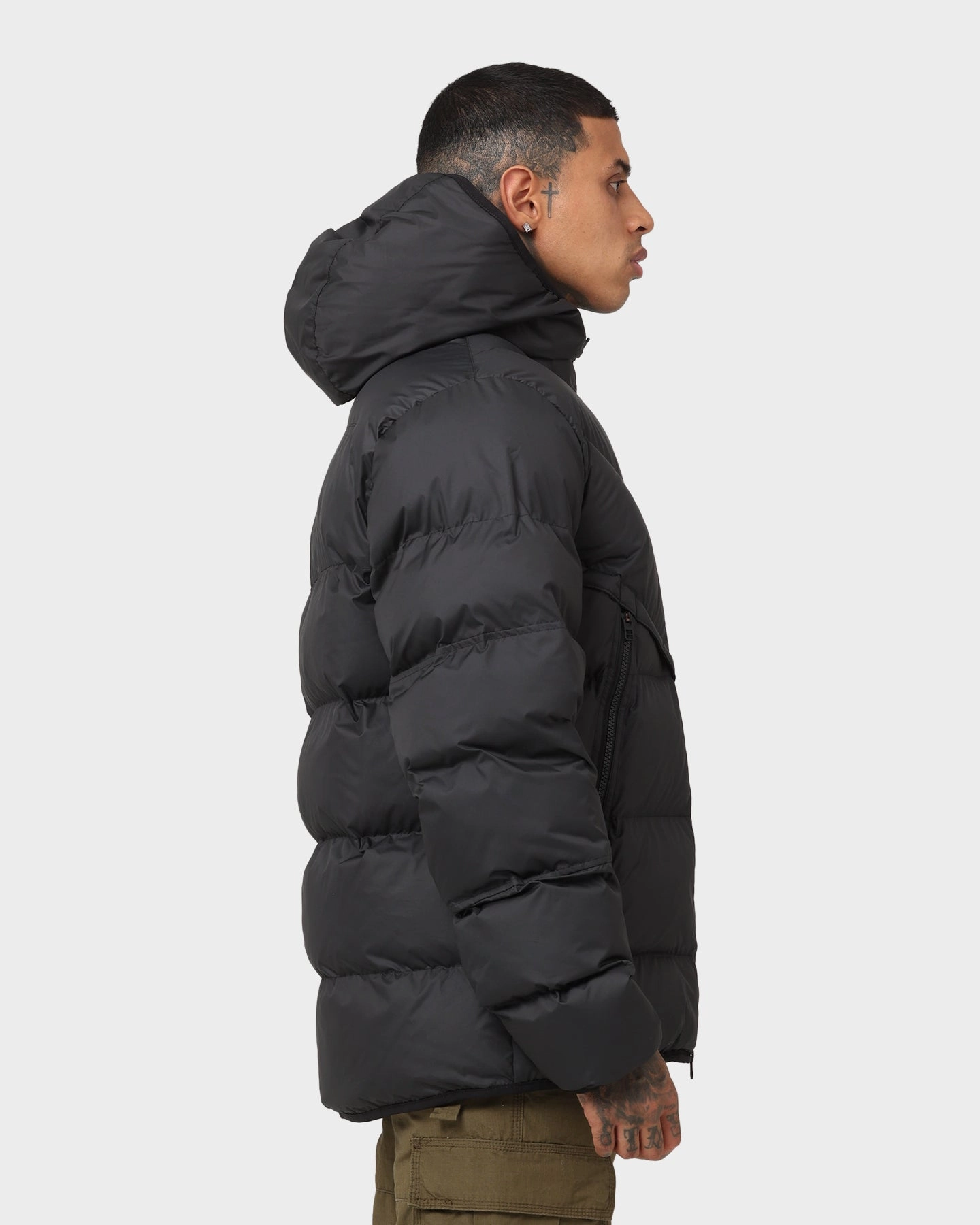Nike Storm-FIT Windrunner PRIMALOFT Puffer Jacket Black/Black/Sail Thermal Reflective Lining