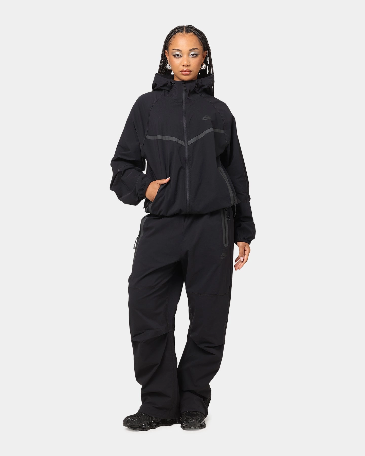 Nike Tech Woven Oversized Pants Black/Black/Black Minimalist Look MoistureWicking