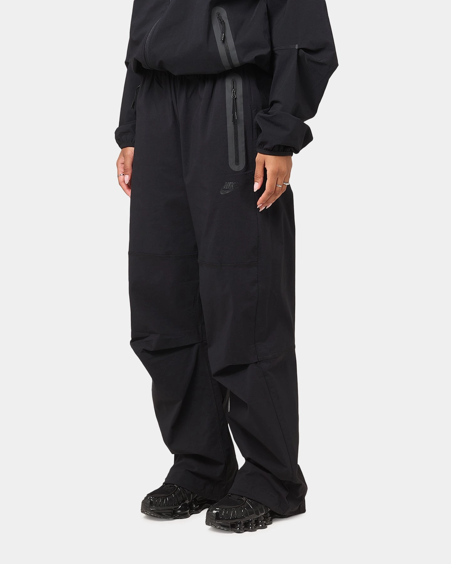Soft and Stretchy Nike Tech Woven Oversized Pants Black/Black/Black