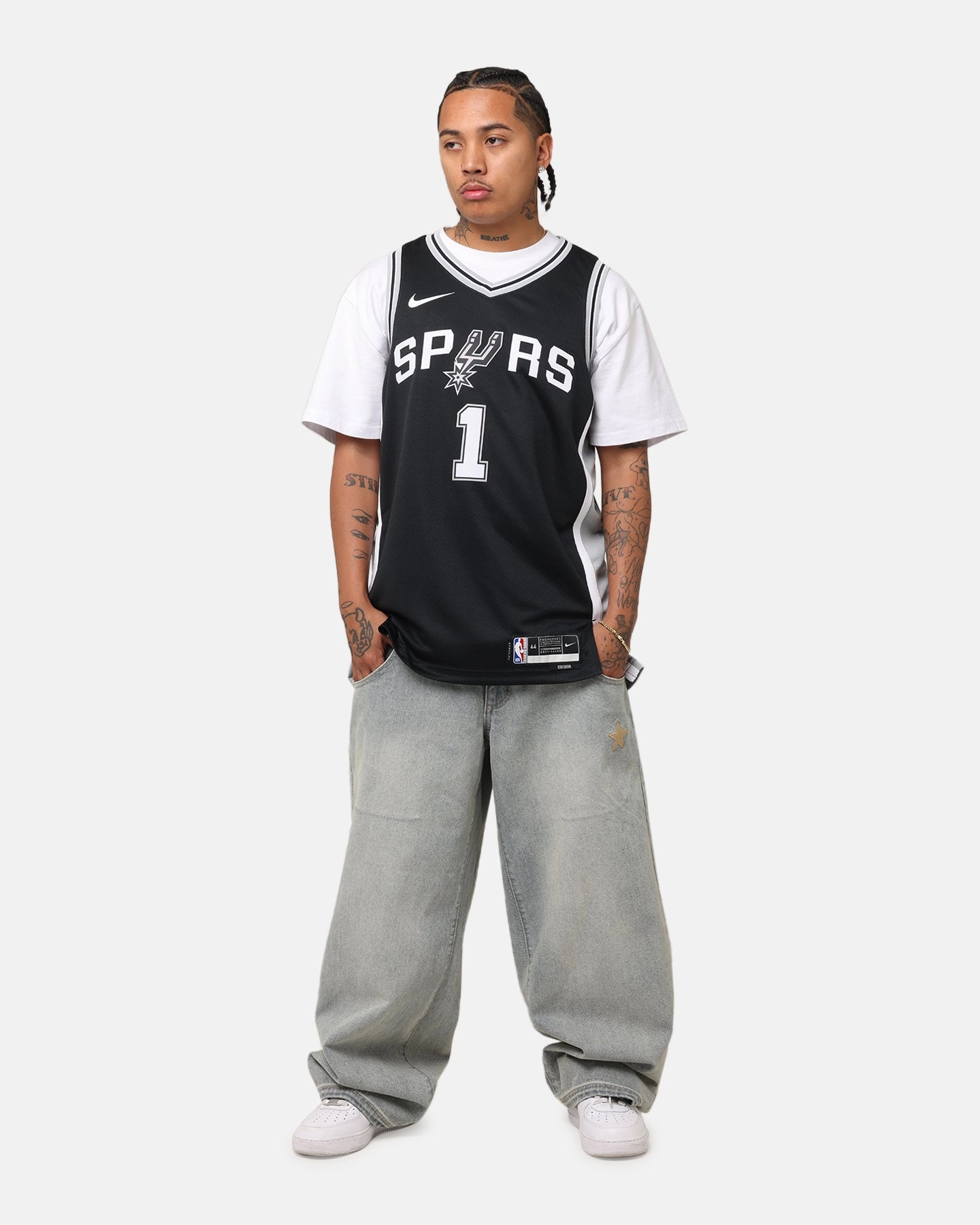 Nike Victor Wembanyama San Antonio Spurs #1 Icon Edition 2022/23 Nike Dri-Fit NBA Swingman Jersey Black Circular Knit Body Mapping Flexible Motion