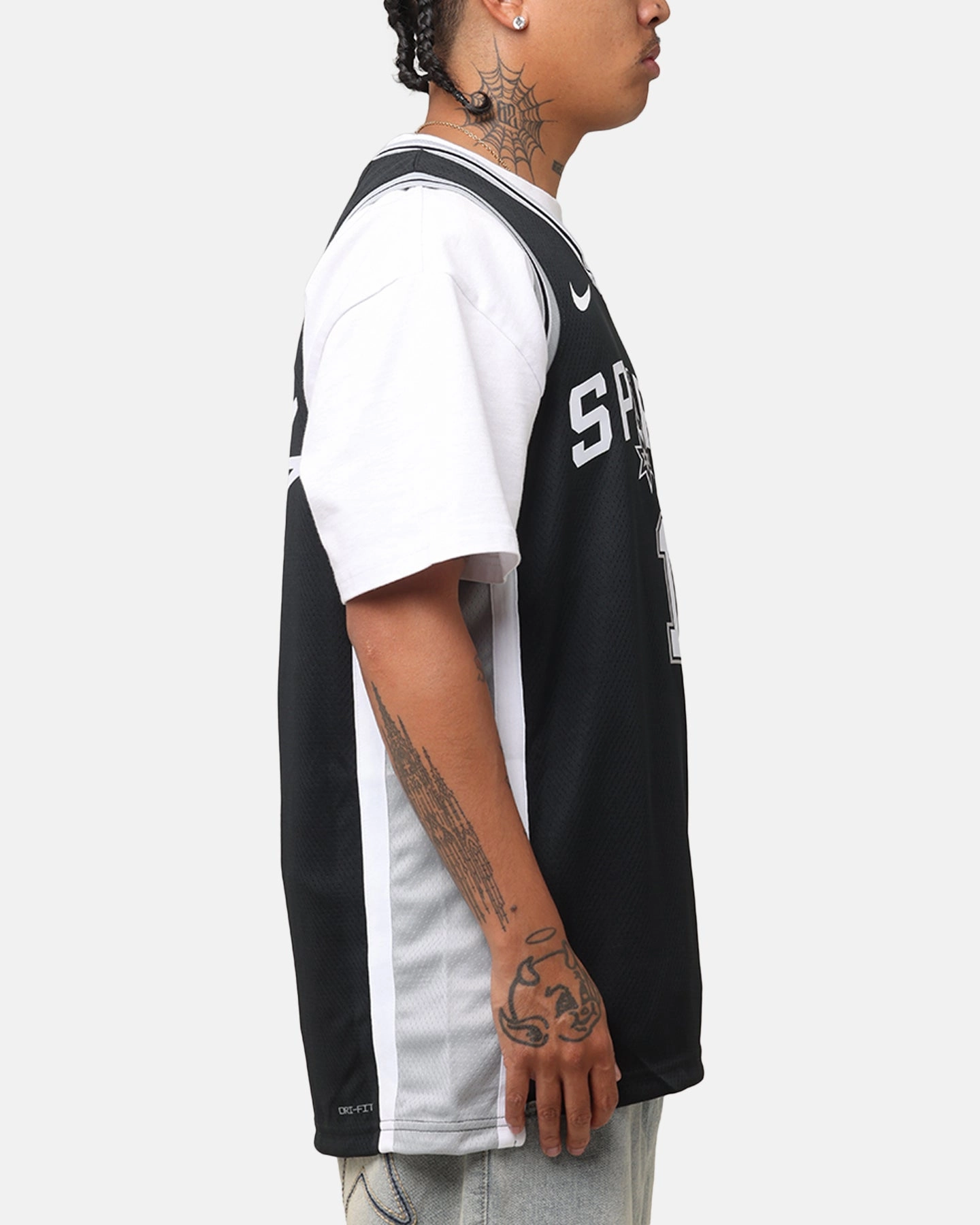 Dynamic Fit Anti Microbial Fiber Blend Nike Victor Wembanyama San Antonio Spurs #1 Icon Edition 2022/23 Nike Dri-Fit NBA Swingman Jersey Black