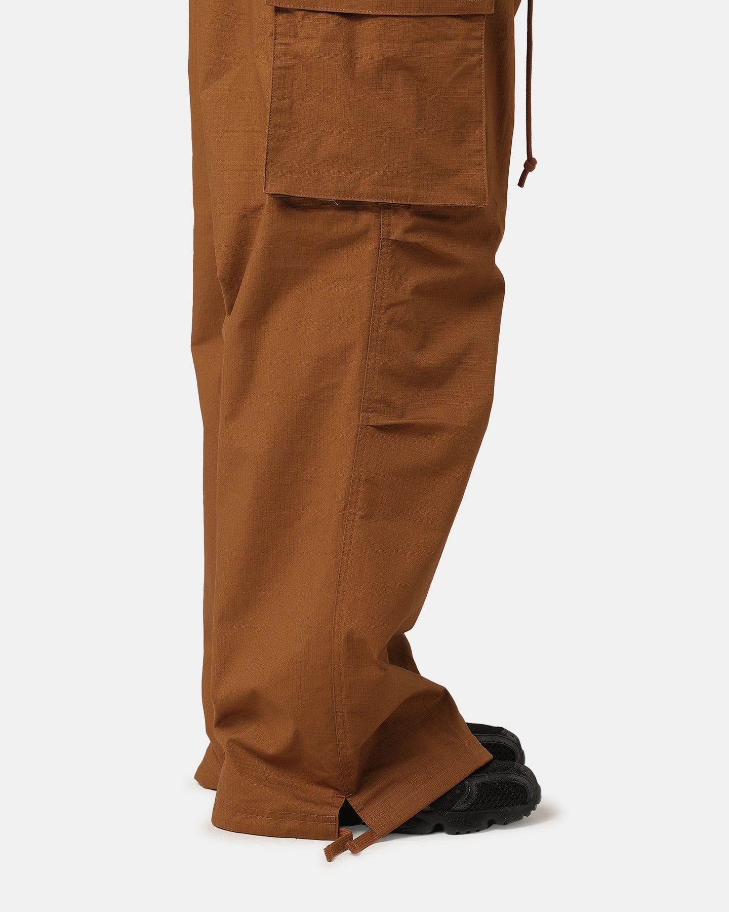 Nike Women's Sportswear Dance Cargo Pants Light British Tan HeatRegulatingLining