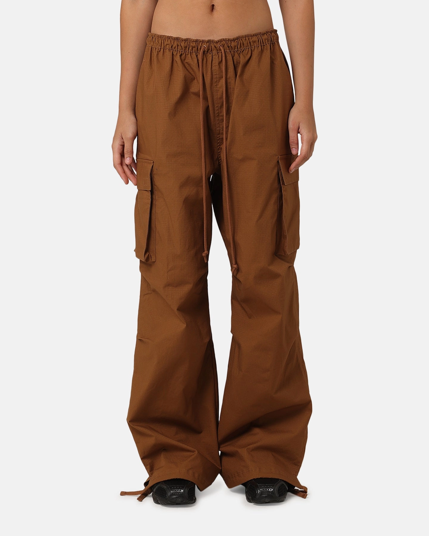 All Occasion Cooling Fabric Nike Women's Sportswear Dance Cargo Pants Light British Tan