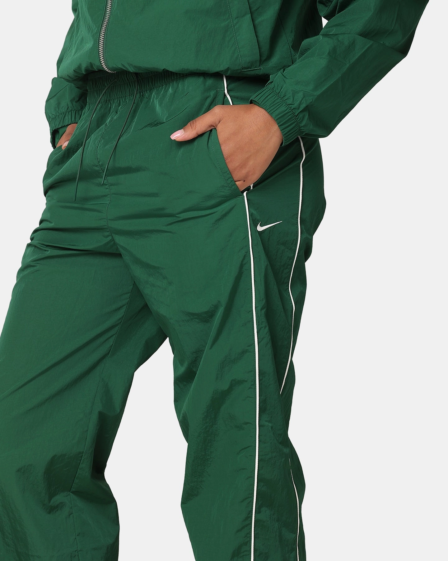 Flex Wear Design Nike Women's Sportswear High-Waisted Woven Open-Hem Pants Gorge Green/Sail