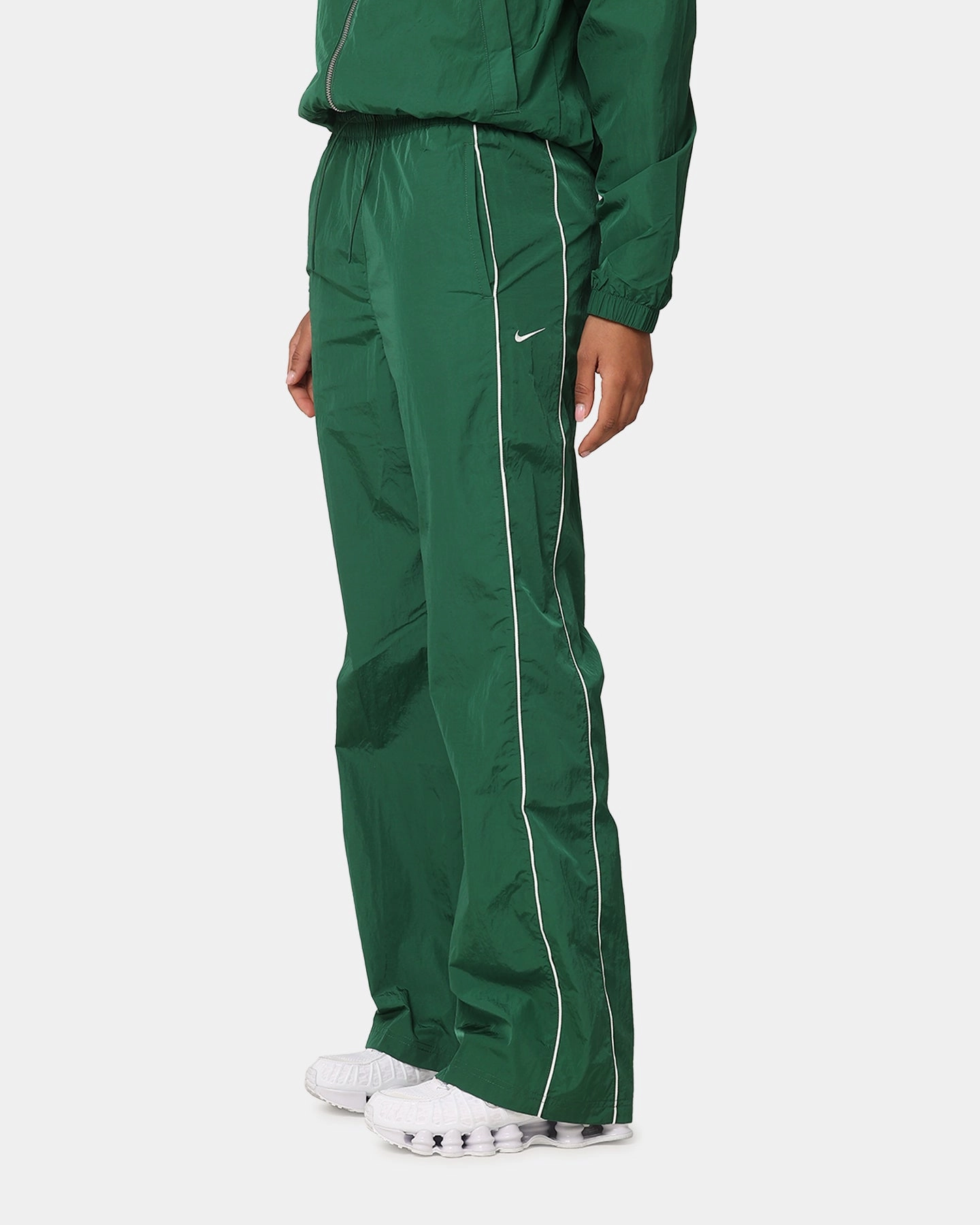 Quick Comfort Fit Nike Women's Sportswear High-Waisted Woven Open-Hem Pants Gorge Green/Sail