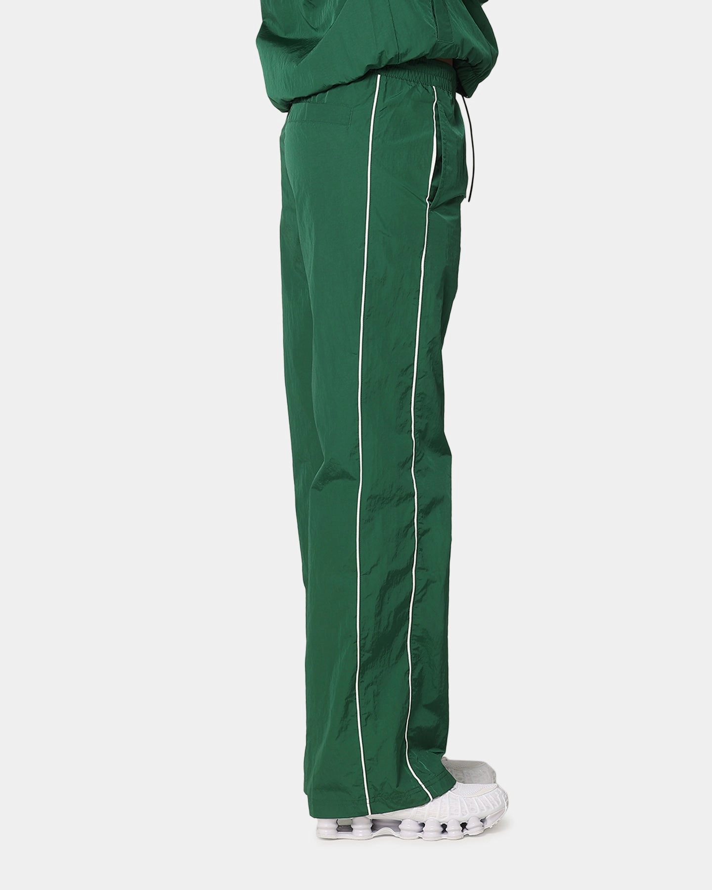 Versatile Comfort Wear ElasticWaist Nike Women's Sportswear High-Waisted Woven Open-Hem Pants Gorge Green/Sail