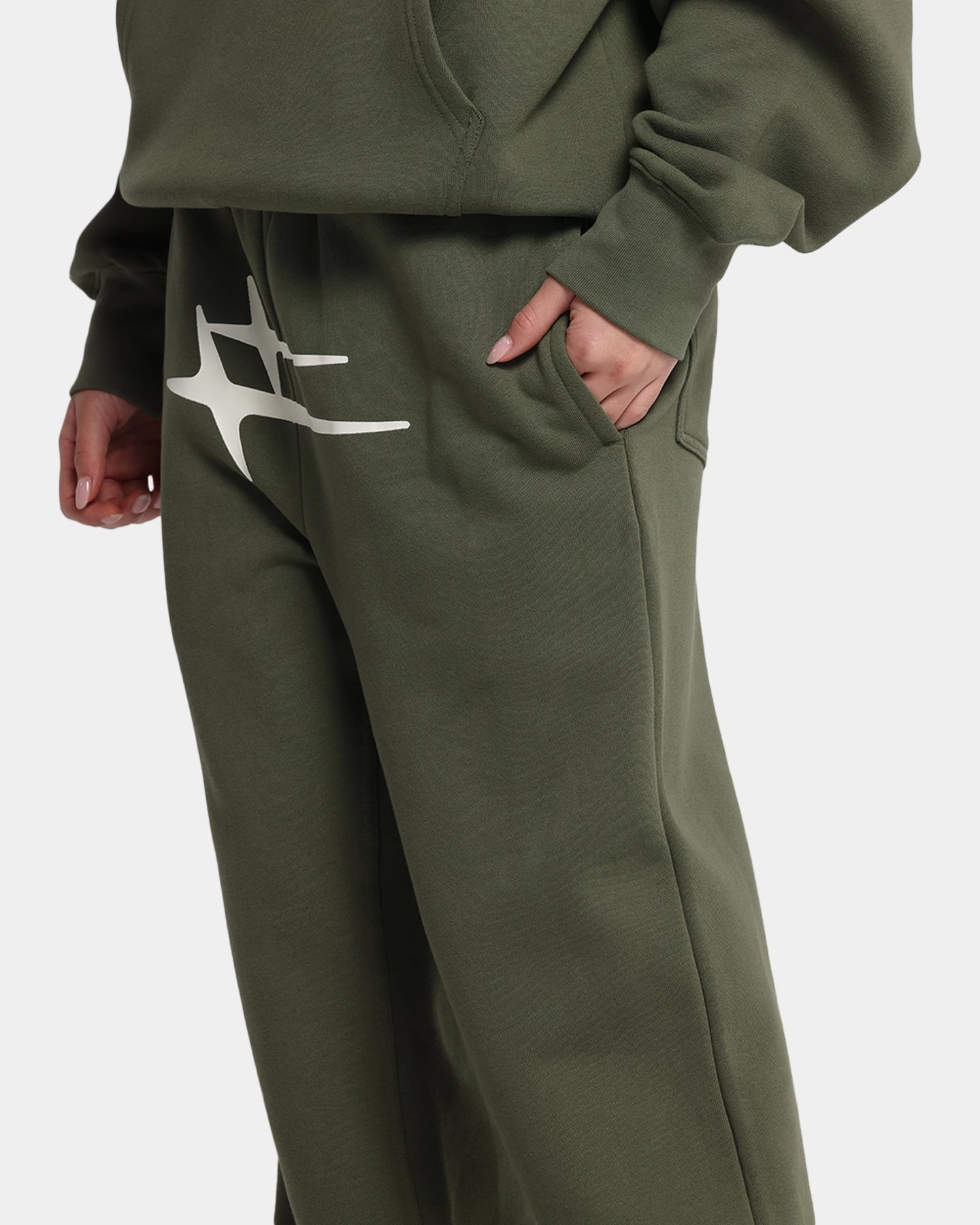 Loiter Hybrid Sweatpants Olive No Sagging