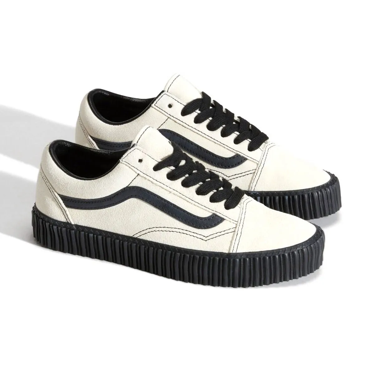 Old Skool Creeper 'Classic White' Club Night Bridge View