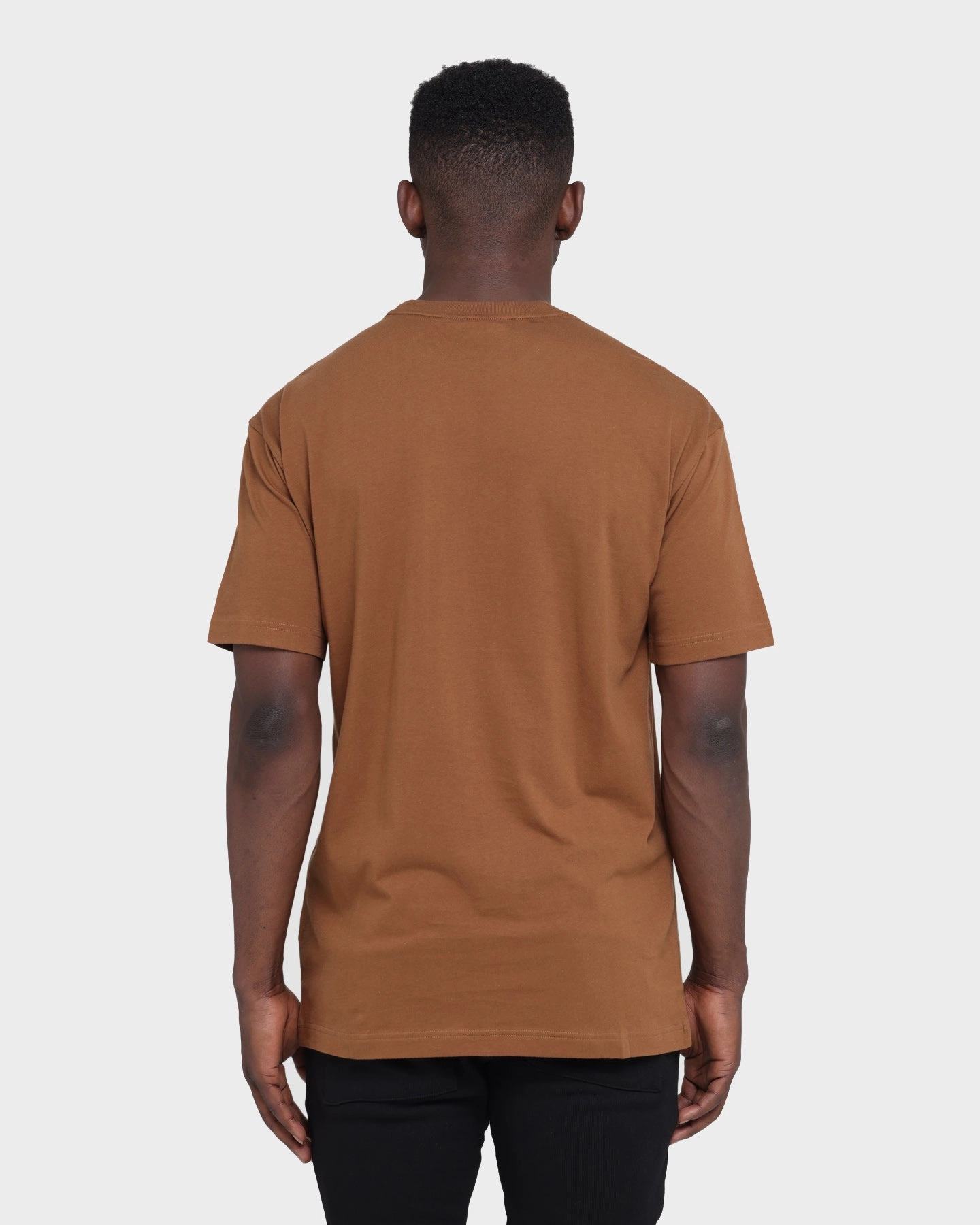 Outdoor Outfit Style New Era Los Angeles Dodgers Oversized T-Shirt Chocolate