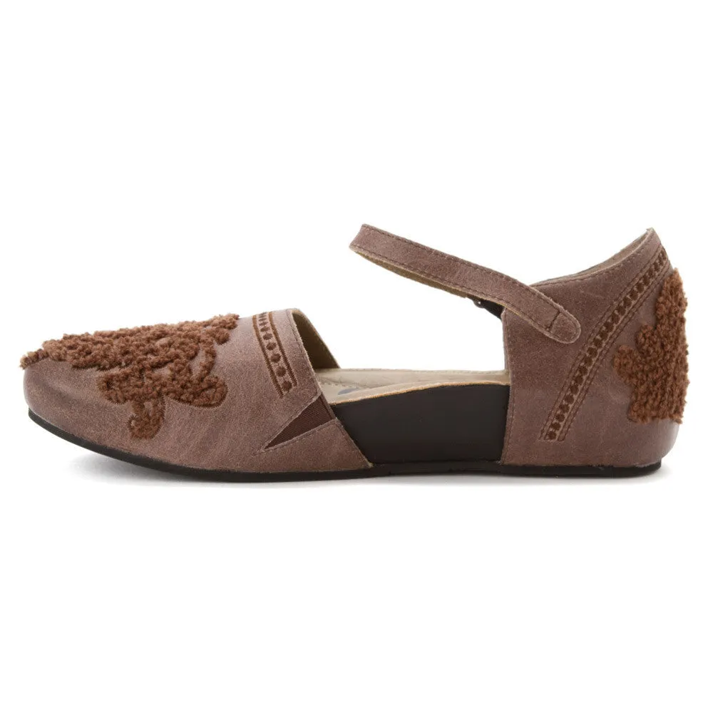 OTBT Women's Kalamazoo Flat