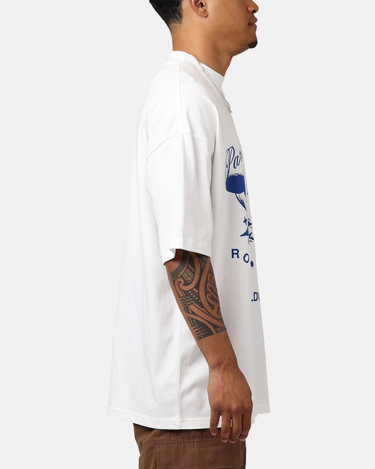 Carr?? Rollers Oversized T-Shirt Off White Non Iron Finish Holiday Outfit