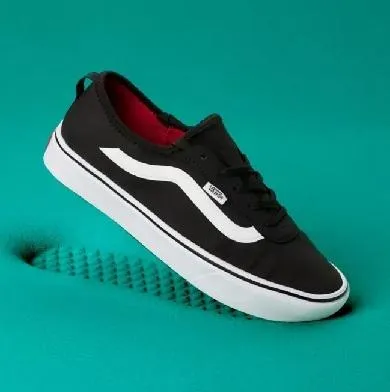 Vertical Flex Grooves Vans scarpa sneakers da adulti Comfycush Zushi VN0A3WM66BT nero