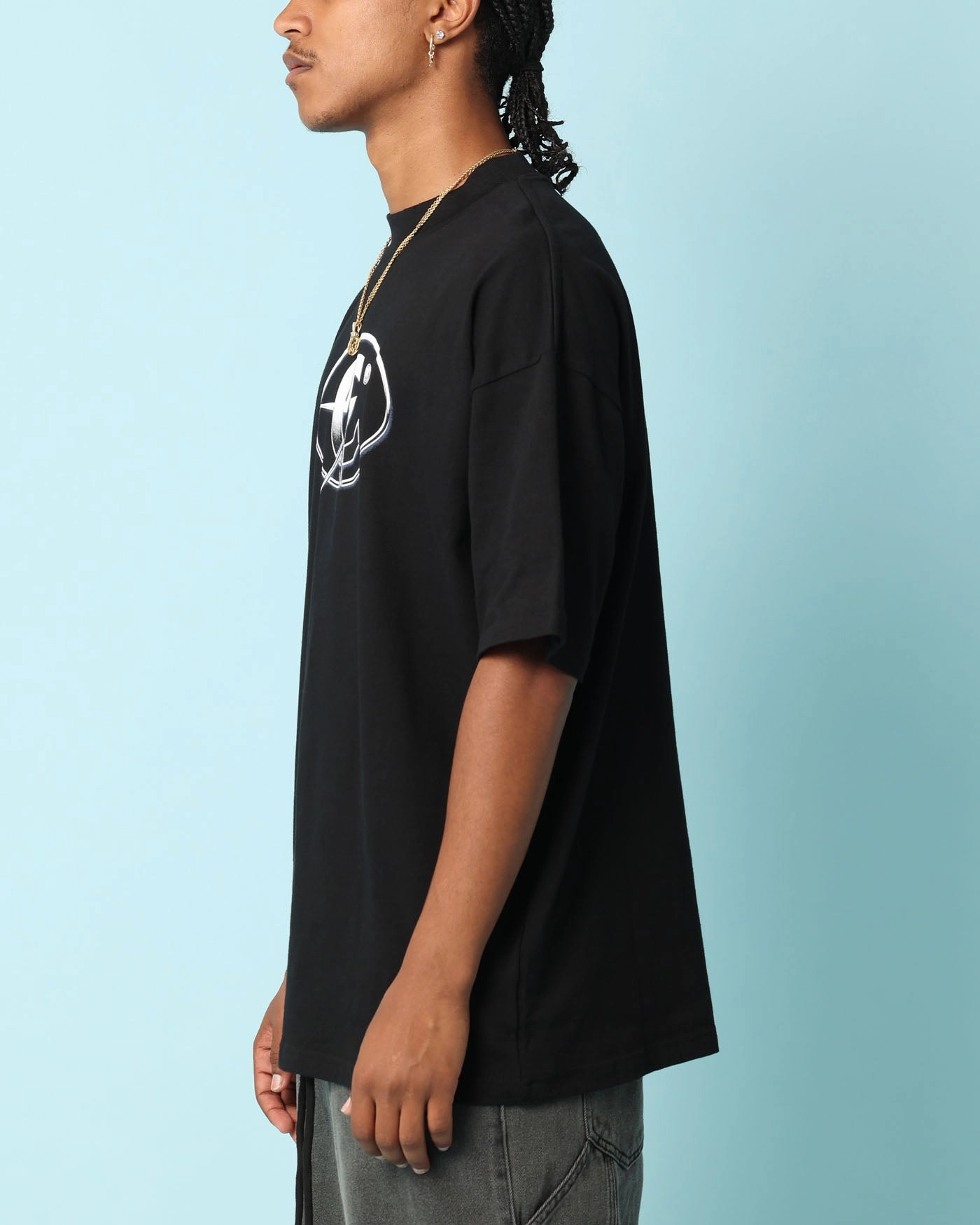 Carr?? Chromestar Oversized T-Shirt Black Classic Wear OversizedSilhouette