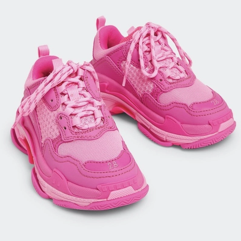 Pink Sneakers Anti Static Material Breathable Quarter Panels