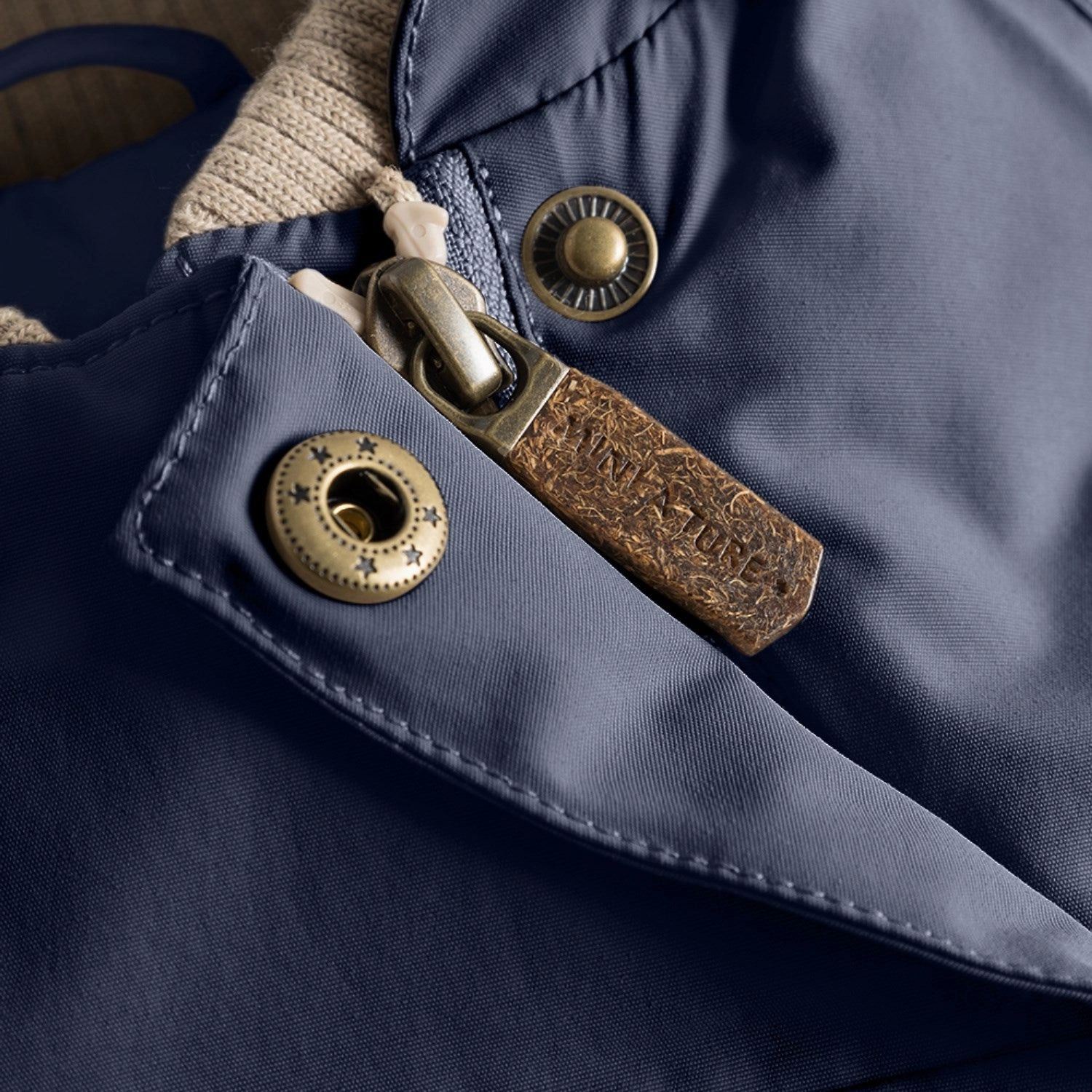 Mini A ture Outer space Wang Fleece Winter Jacket m. Fur Quick Dry Coating MultiPocketStyle