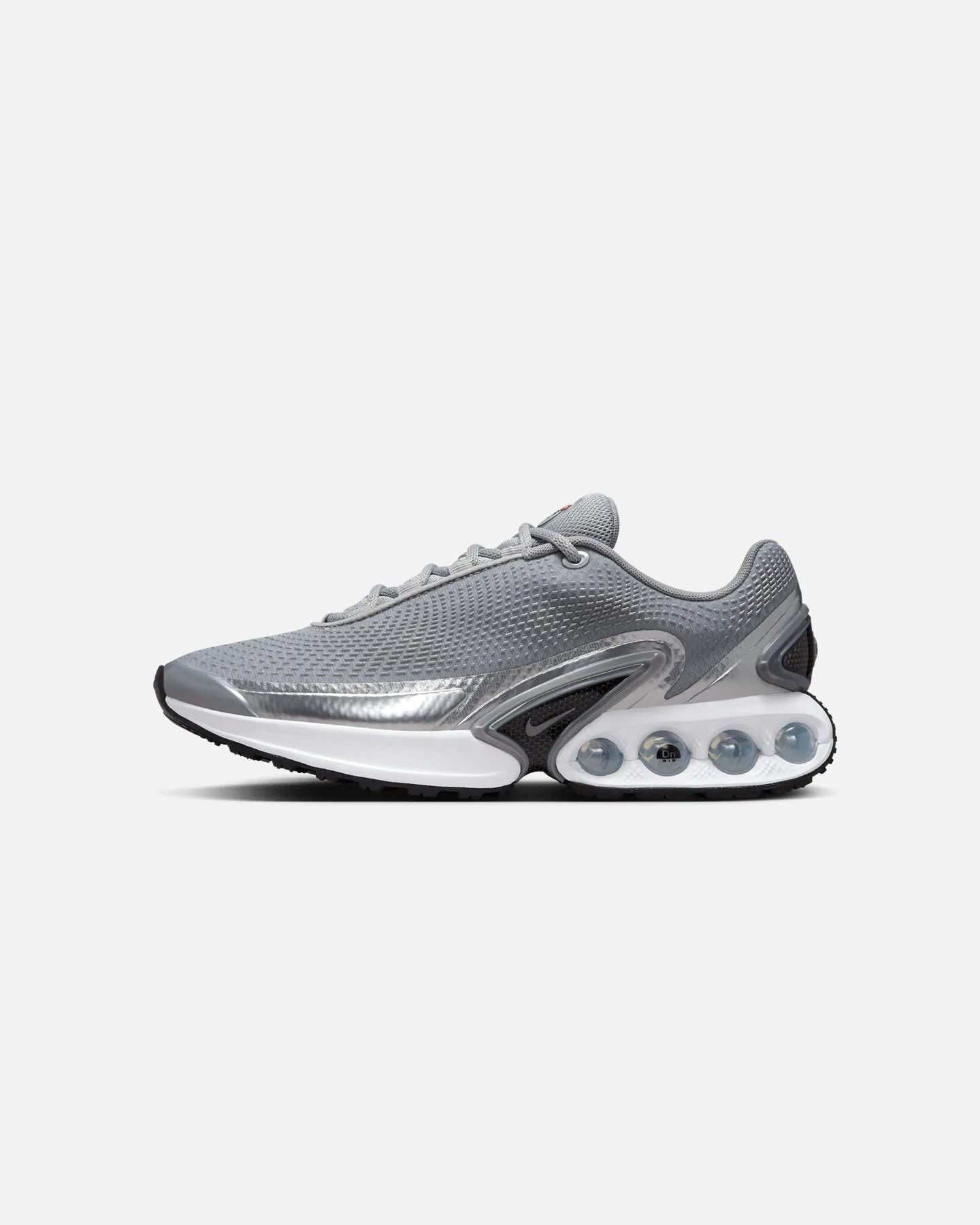 triple - jump shoes Nike Women's Air Max DN Premium Metallic Silver