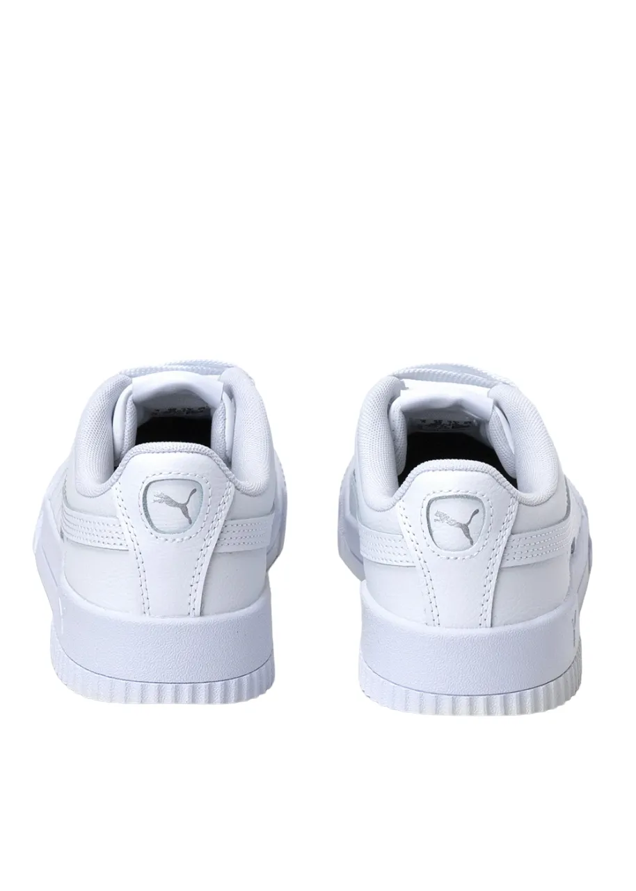 Engineered Airflow Channels Puma scarpa sneakers da donna Carina L 370325 02 bianco-argento