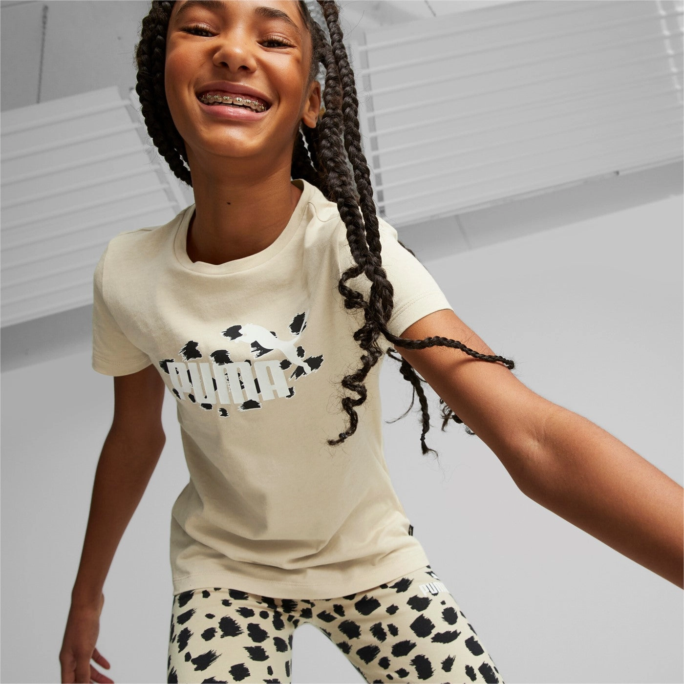 Plus size clothing Puma T-shirt manica corta da bambina e ragazza Ess Animal AOP 673516-88 granola