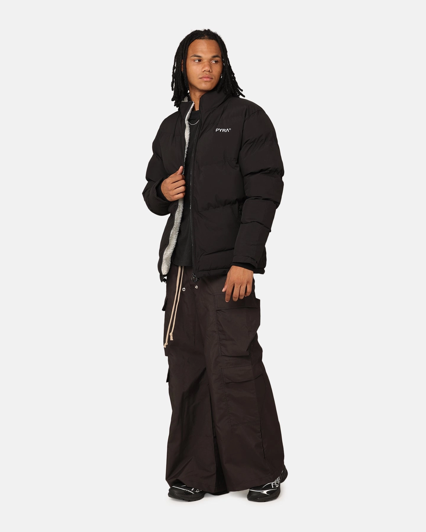 Pyra Sherpa Puffa Jacket Black Mark Suitable for team sports