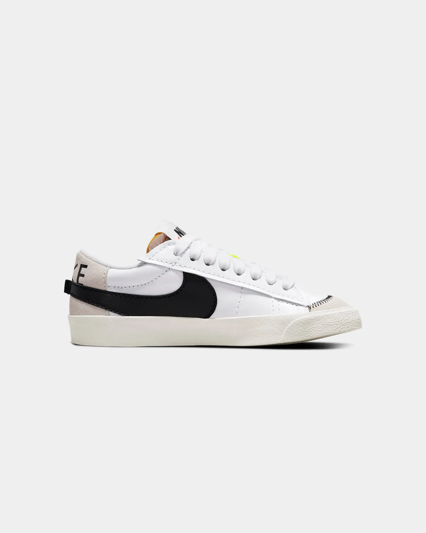 Nike Women's Blazer Low '77 Jumbo White/Black Velcro - closure ethically - produced