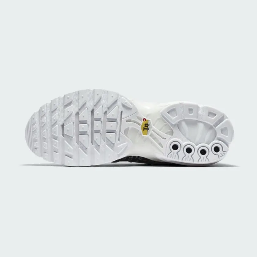 Nike Air Max Plus SE Women's 862201 007 Shock Cushion