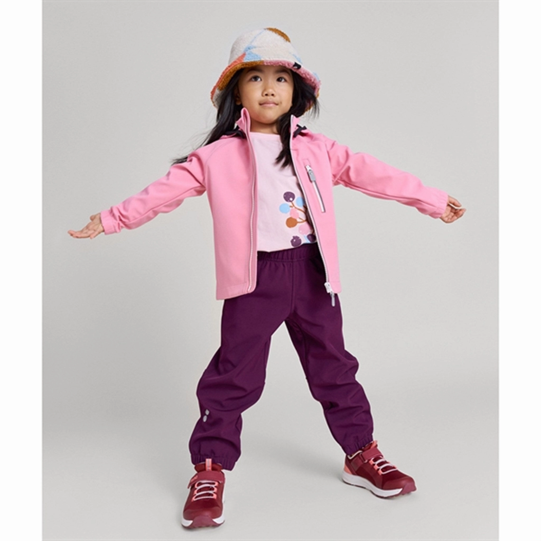 Reima Softshell Jacket Vantti Blush Rose heavy duty fabric