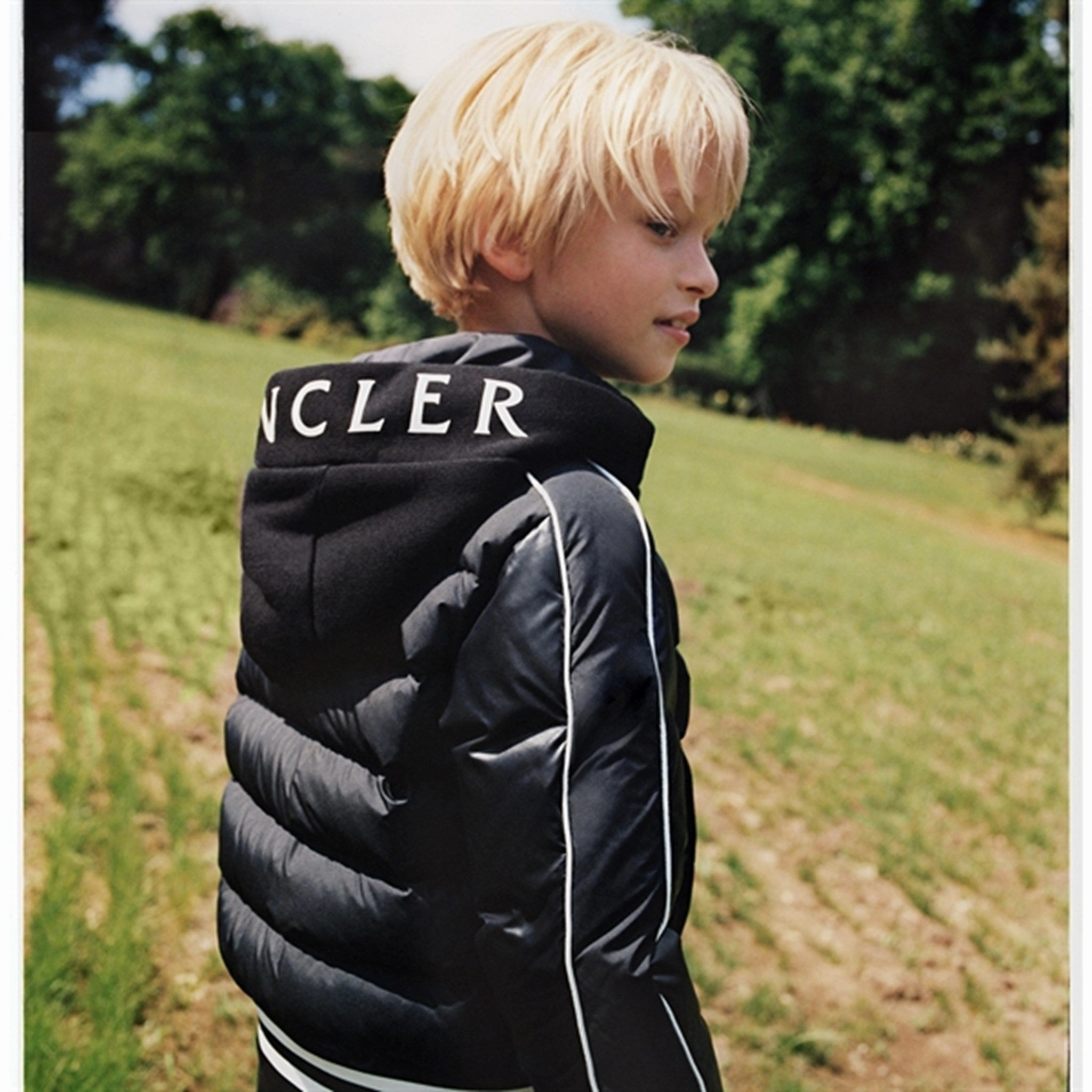 Midweight Layer anti slip grip Moncler Merih Giubbotto Bomber Jacket Black
