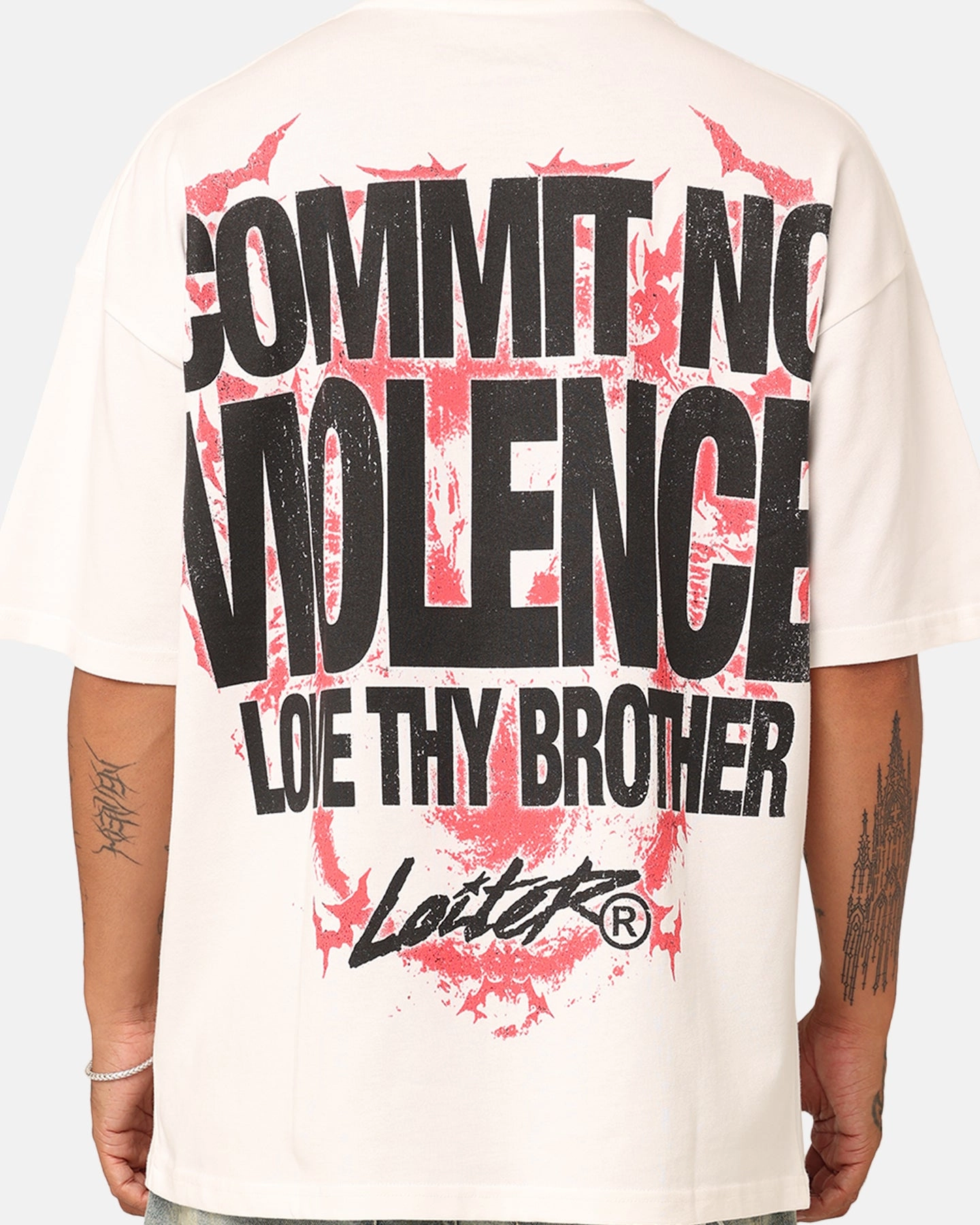 Cool and Chic Loiter Dog Tag Oversized T-Shirt Off White