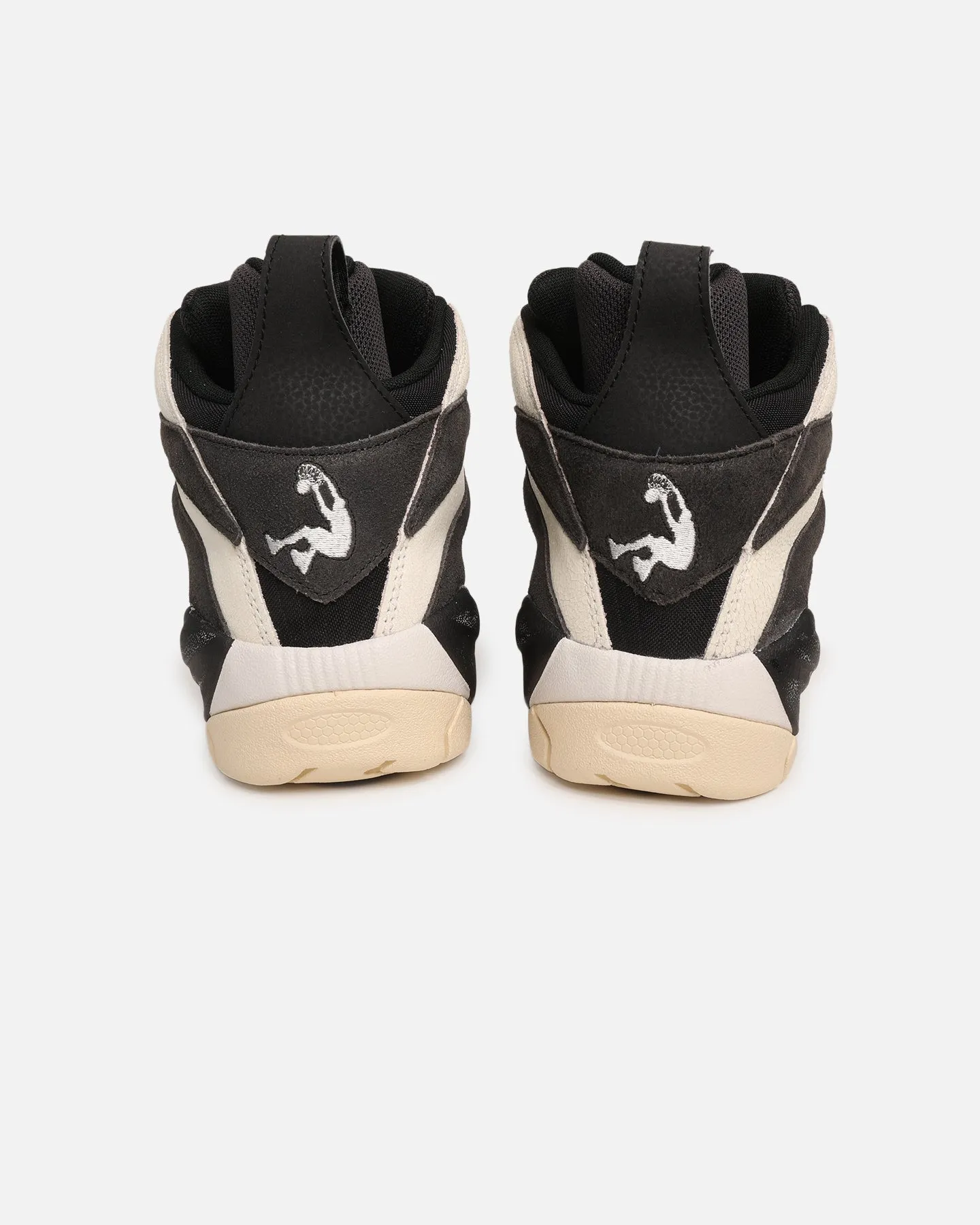 Reebok Shaqnosis White/Black Reinforced Arch Bridge Ergonomic Footbed Design
